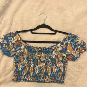 floral off the shoulder crop top
